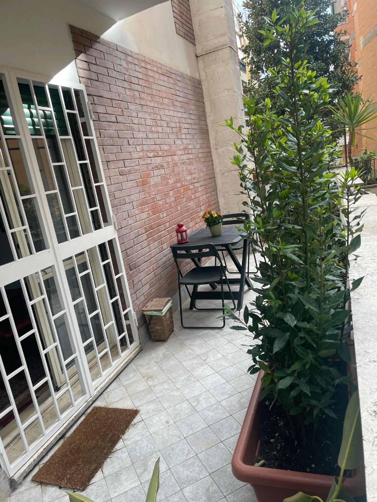 Modern Comfy With Terrace Near San Paolo Roma